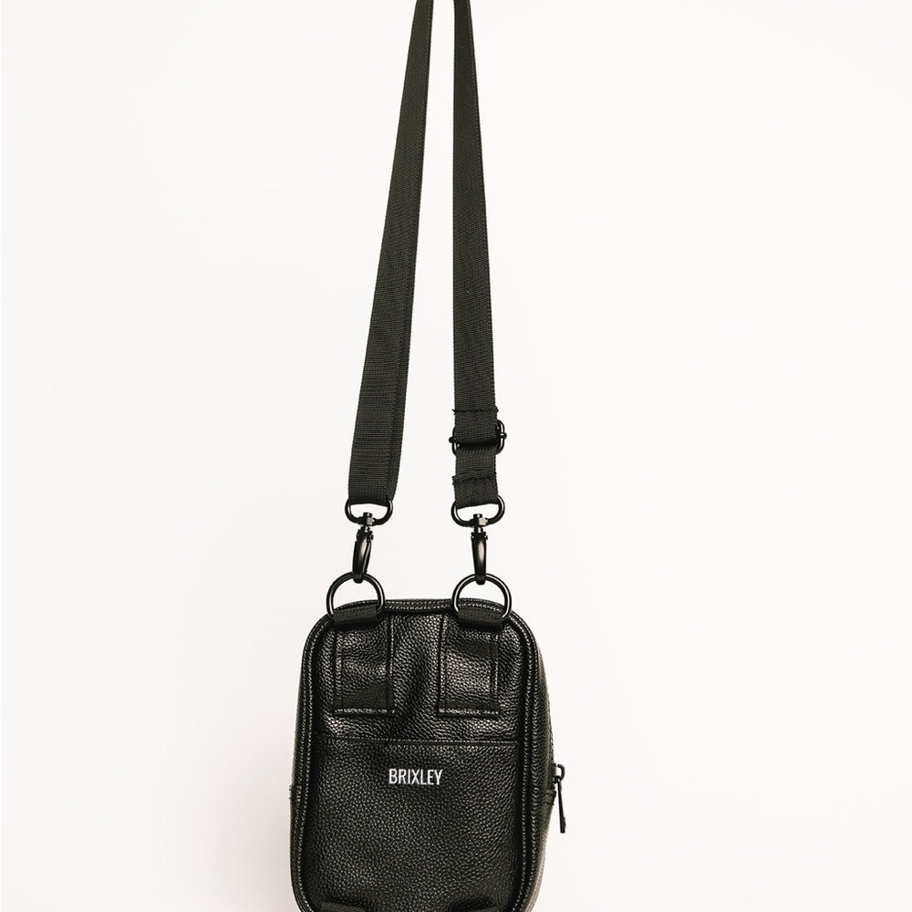 LEATHER MIDNIGHT CROSSBODY SLING - Picture 4 of 4